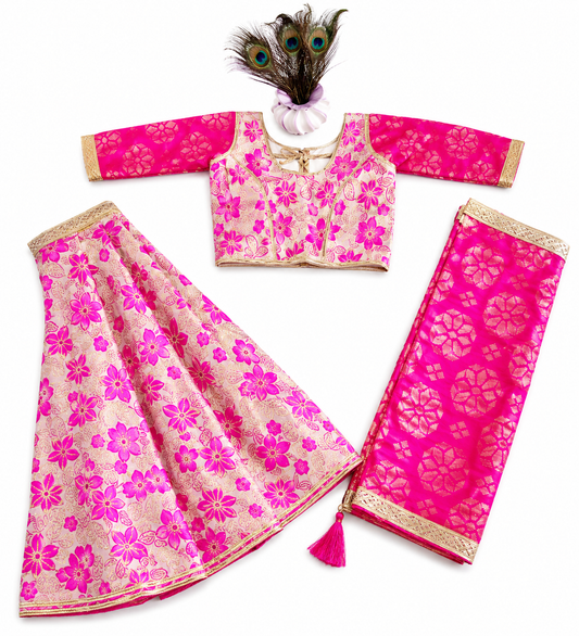 Lehengas kids size 26