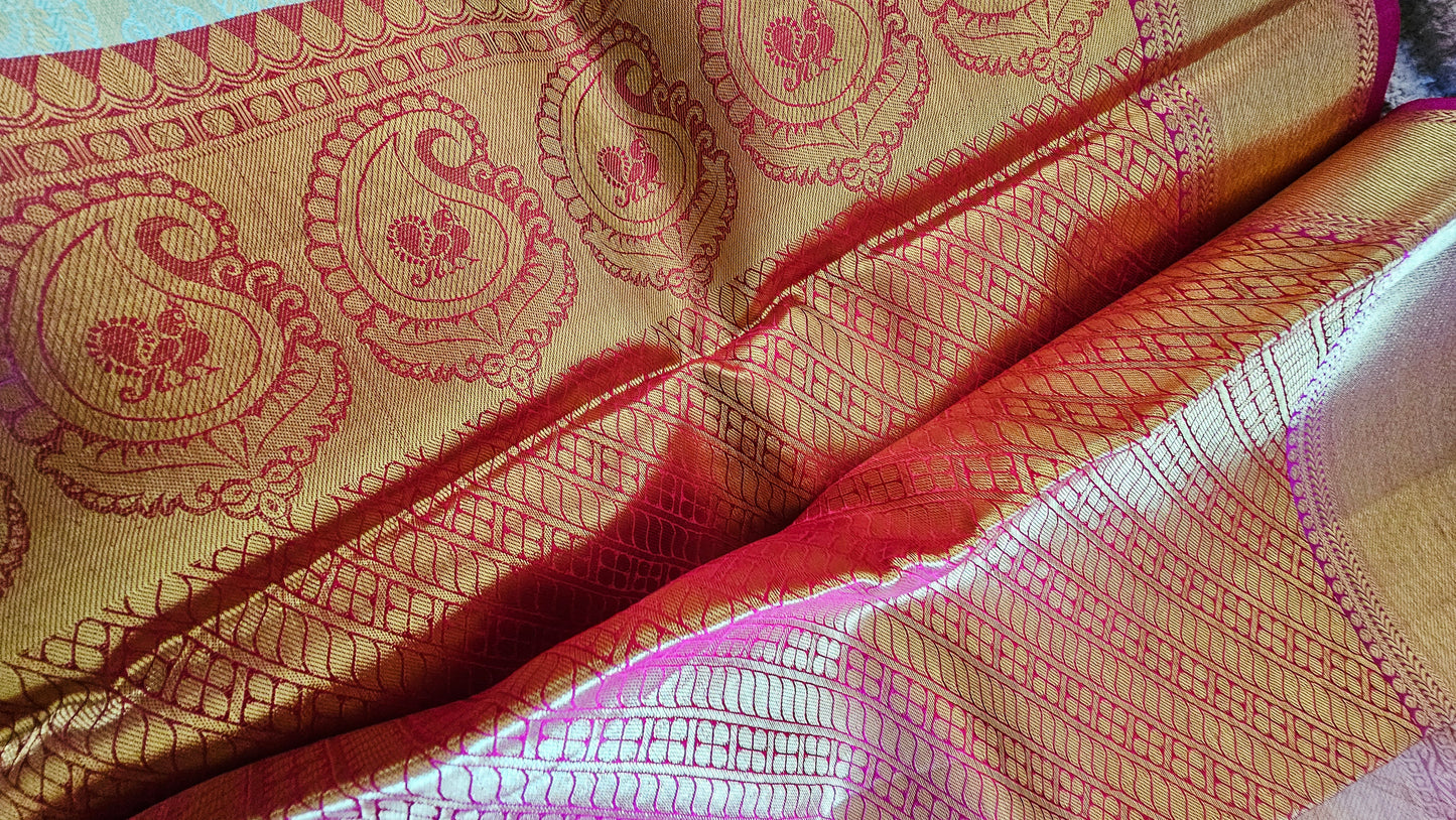 Kanjivaram Pure silk sarees Pastel Fully Gold Sari VEK328