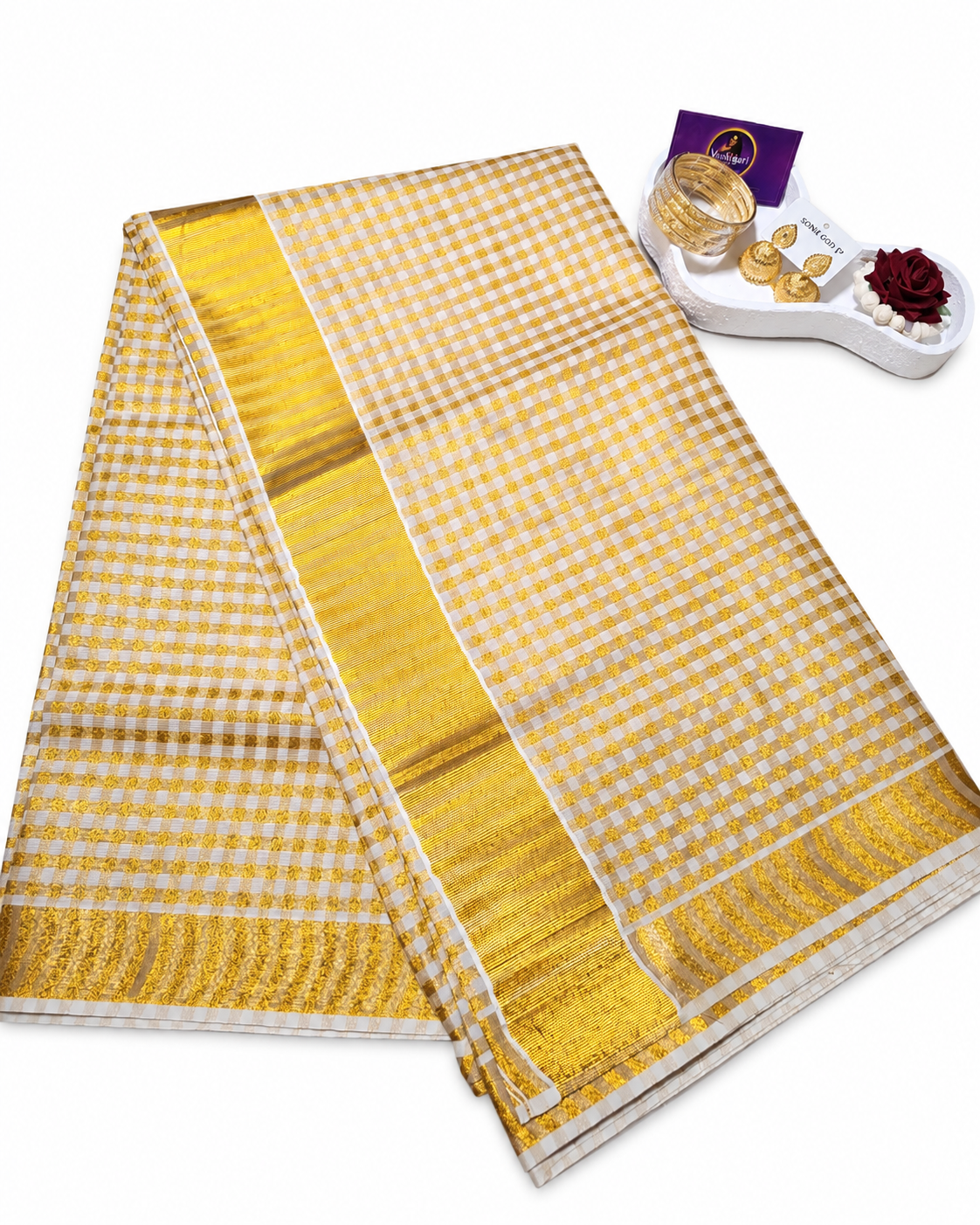 Onam Kerala Sarees 3 sizes checked Gold